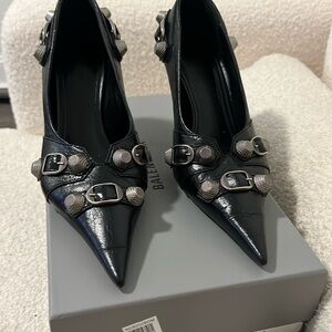 Balenciaga cagole pump size 38